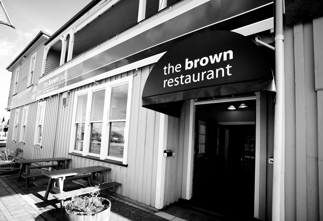 The Brown Pub Hotel Methven Buitenkant foto